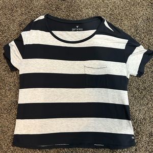 American Eagle tee
